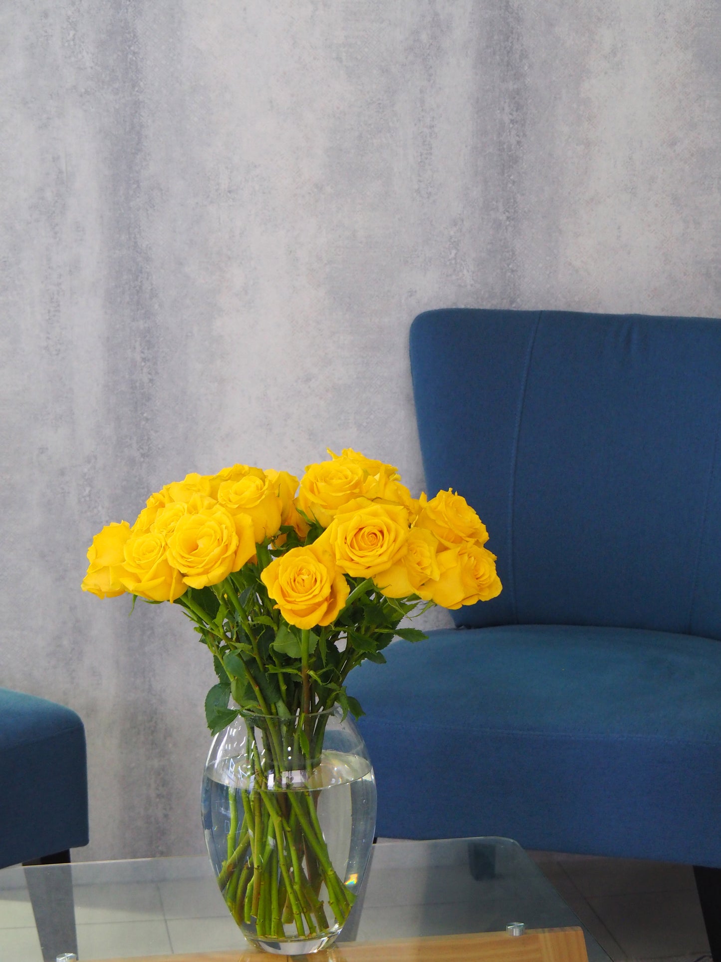 Roses jaunes de qualité supérieure